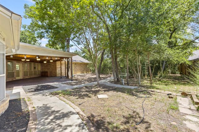 2903 Camille Drive, College Station, TX 77845