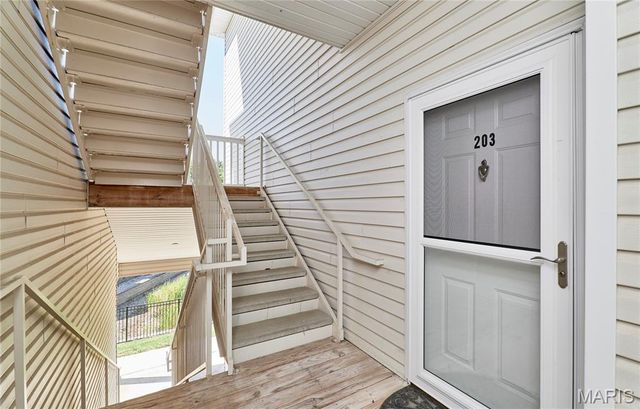 37 Kassebaum Lane 203, St Louis, MO 63129