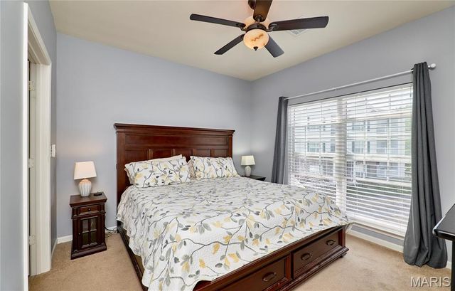 37 Kassebaum Lane 203, St Louis, MO 63129