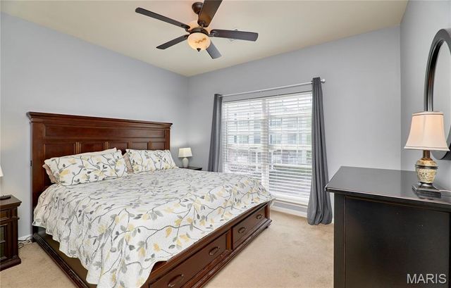 37 Kassebaum Lane 203, St Louis, MO 63129