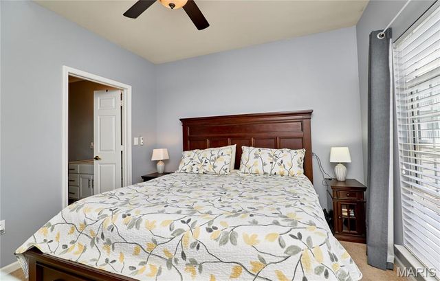 37 Kassebaum Lane 203, St Louis, MO 63129