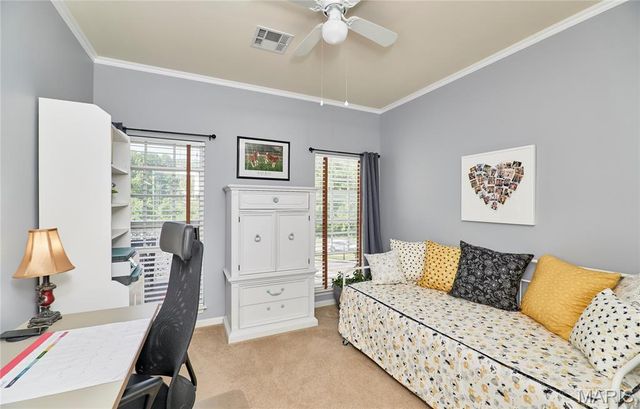 37 Kassebaum Lane 203, St Louis, MO 63129