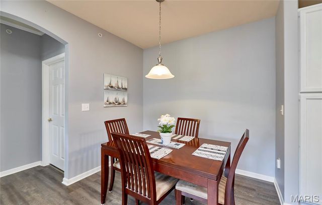 37 Kassebaum Lane 203, St Louis, MO 63129