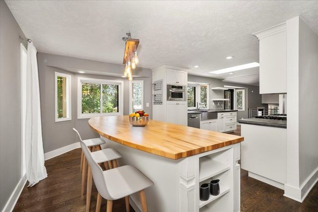 8024 E Elde Dr, Spokane, WA 99212