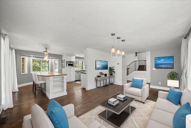 8024 E Elde Dr, Spokane, WA 99212