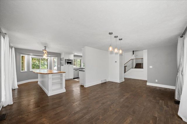 8024 E Elde Dr, Spokane, WA 99212