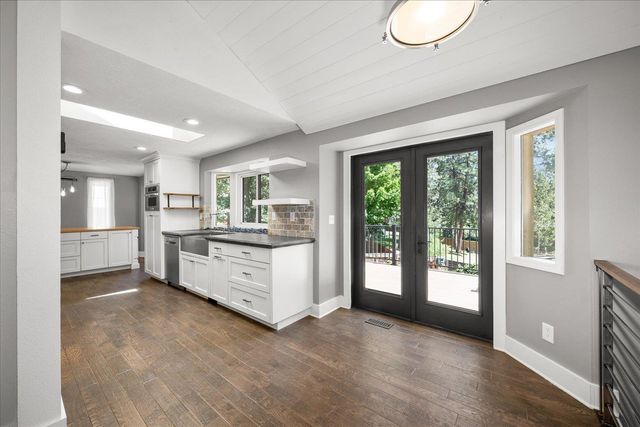 8024 E Elde Dr, Spokane, WA 99212