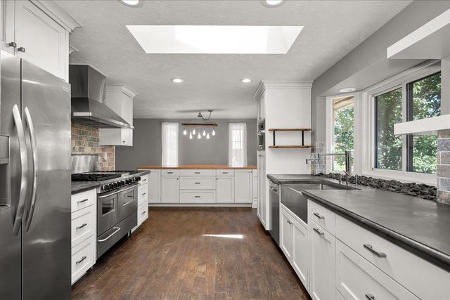 8024 E Elde Dr, Spokane, WA 99212