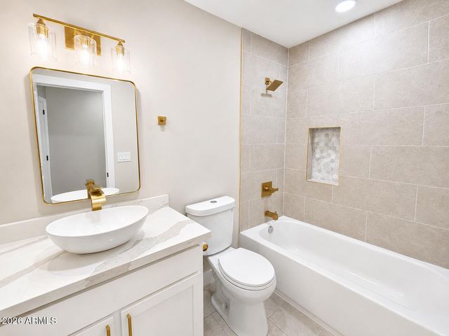 3429 W ASTER Drive, Phoenix, AZ 85029