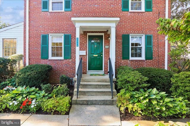 8616 LYNBROOK DR, Bethesda, MD 20814