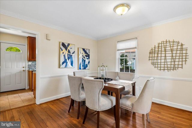 8616 LYNBROOK DR, Bethesda, MD 20814