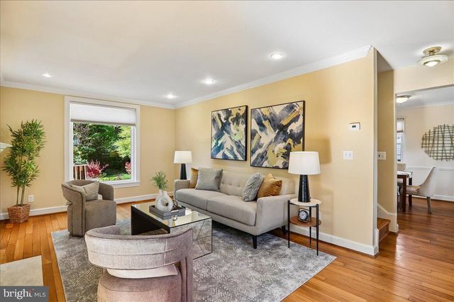 8616 LYNBROOK DR, Bethesda, MD 20814