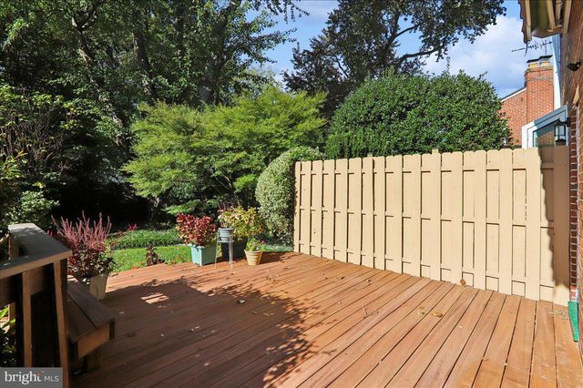8616 LYNBROOK DR, Bethesda, MD 20814