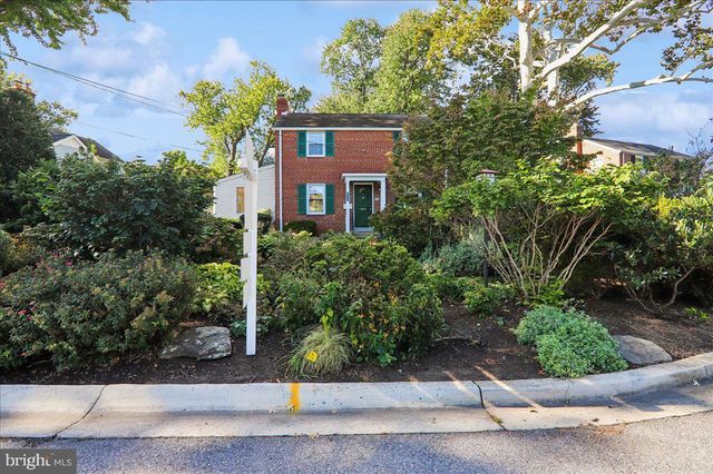 8616 LYNBROOK DR, Bethesda, MD 20814