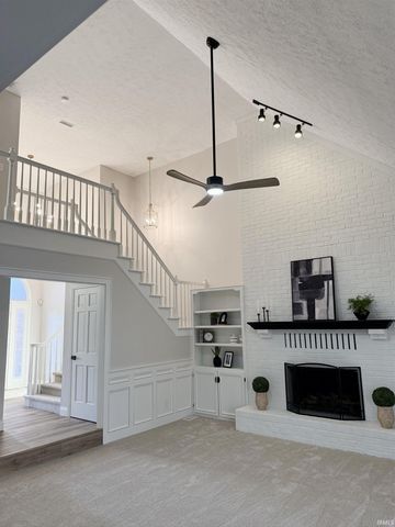 1314 Hunters Ridge Court, Evansville, IN 47725