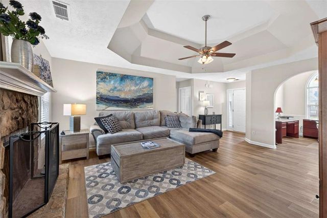 1530 Summer Lake Terrace, Loganville, GA 30052