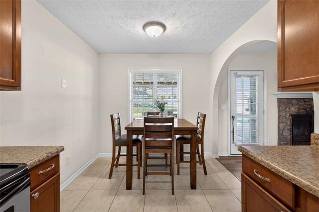 1530 Summer Lake Terrace, Loganville, GA 30052