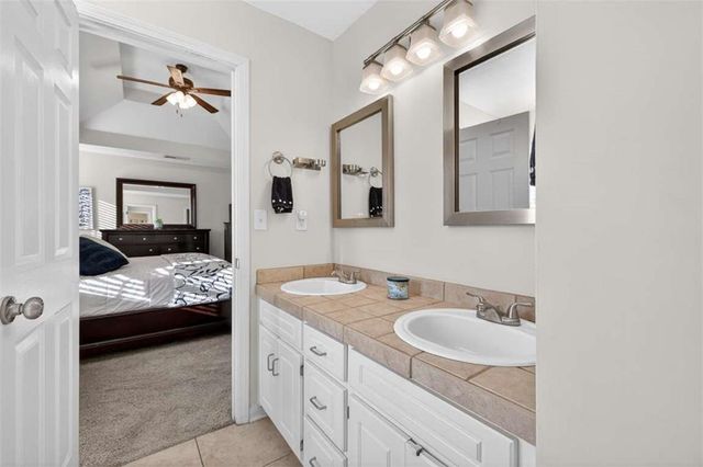1530 Summer Lake Terrace, Loganville, GA 30052