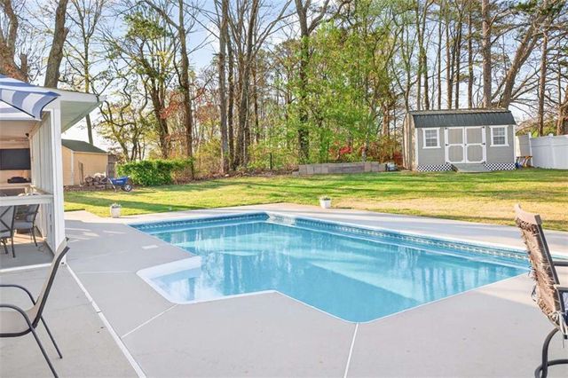 1530 Summer Lake Terrace, Loganville, GA 30052