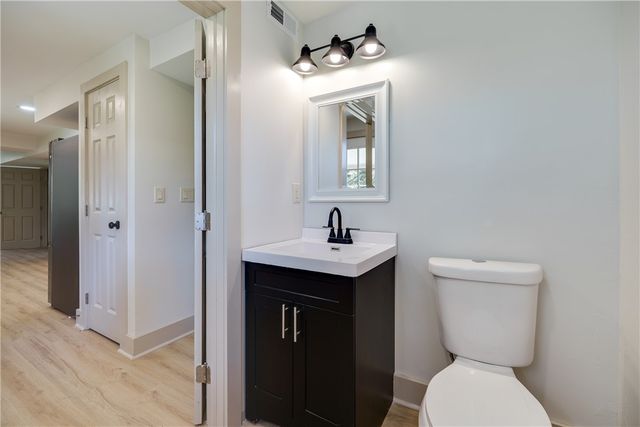 222 E Social Row Road, Dayton, OH 45458
