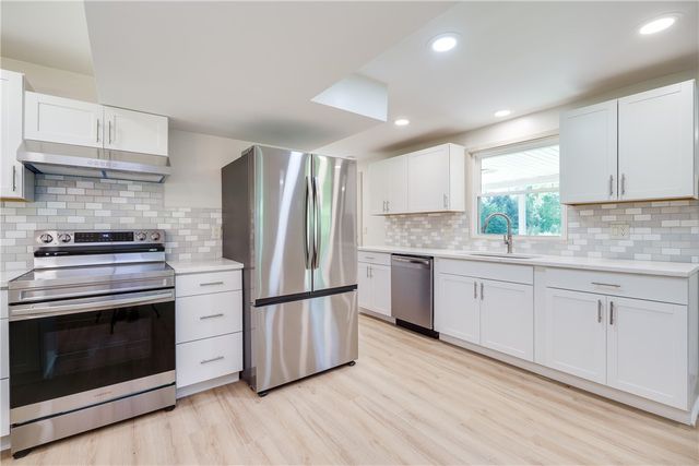 222 E Social Row Road, Dayton, OH 45458