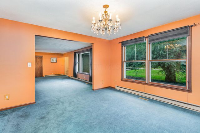18348 Hall Drive, Mount Vernon, OH 43050