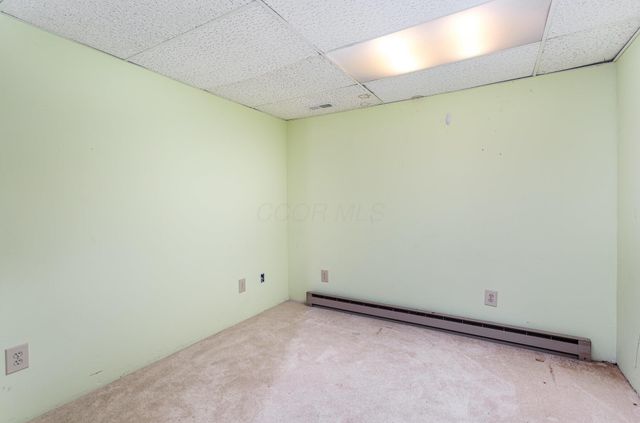 18348 Hall Drive, Mount Vernon, OH 43050