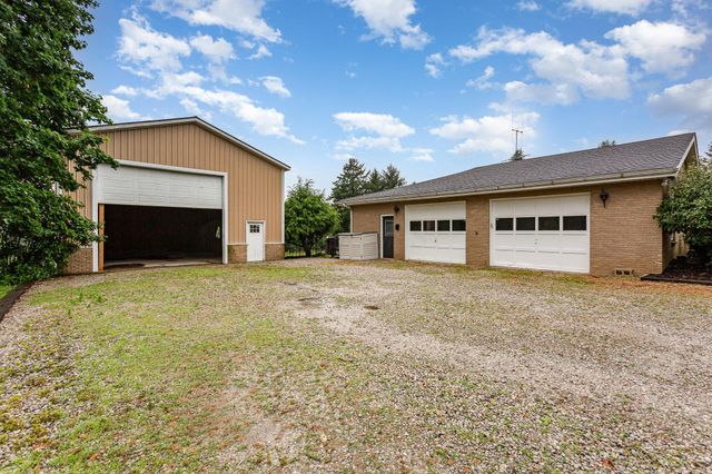 18348 Hall Drive, Mount Vernon, OH 43050
