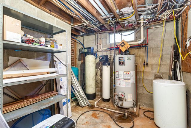 18348 Hall Drive, Mount Vernon, OH 43050