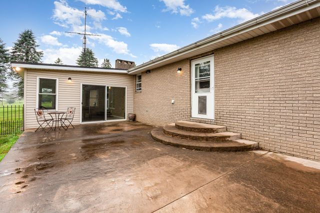 18348 Hall Drive, Mount Vernon, OH 43050