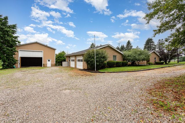 18348 Hall Drive, Mount Vernon, OH 43050