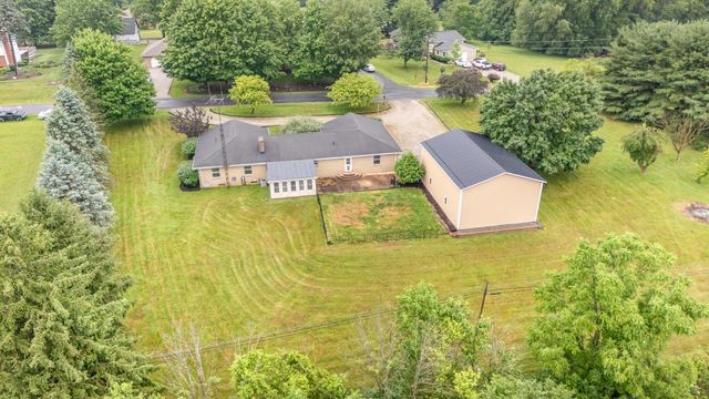18348 Hall Drive, Mount Vernon, OH 43050