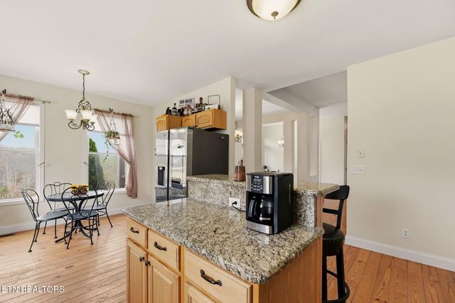 445 & 443 Leighton Lane, Jacksboro, TN 37757