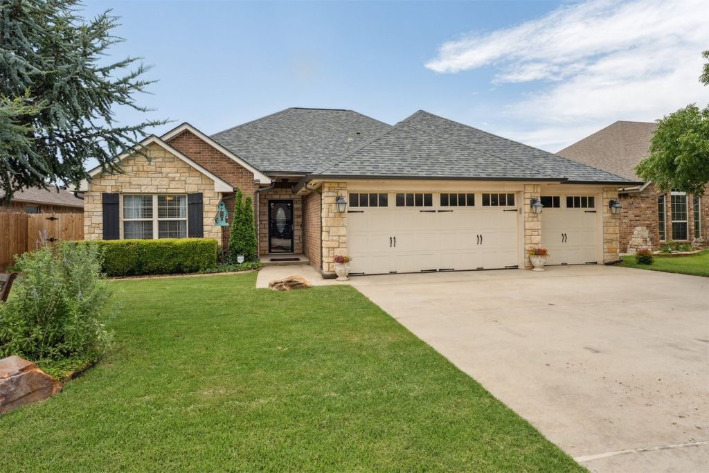4900 SW 123rd Street, Oklahoma City, OK 73173