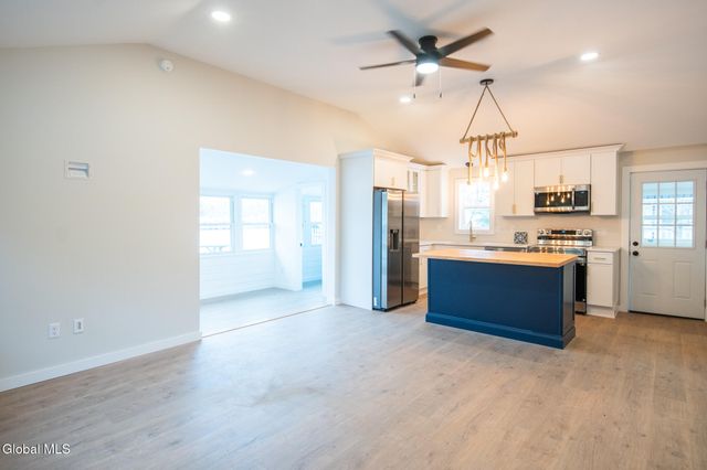 22 Hudson View Lane, Queensbury, NY 12804