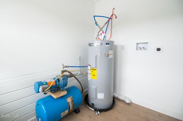 22 Hudson View Lane, Queensbury, NY 12804