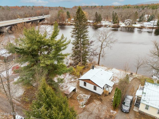 22 Hudson View Lane, Queensbury, NY 12804