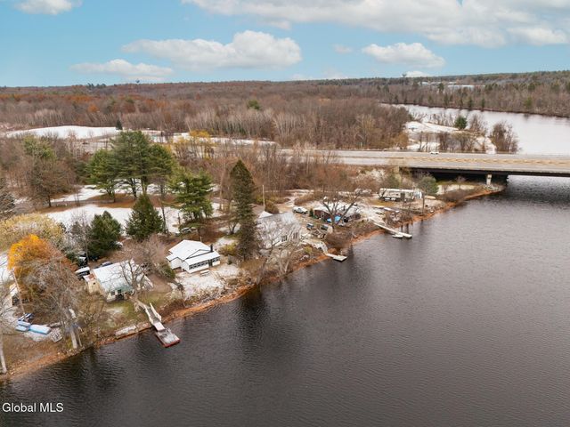 22 Hudson View Lane, Queensbury, NY 12804