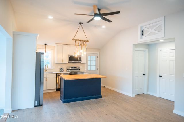 22 Hudson View Lane, Queensbury, NY 12804