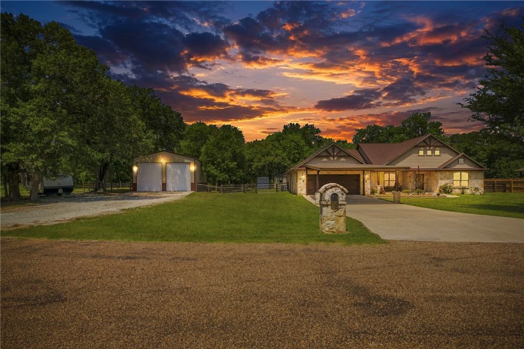 4364 Green Pastures, North Zulch, TX 77872 — exterior
