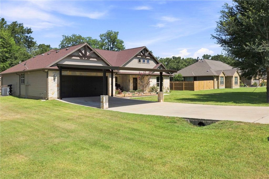 4364 Green Pastures, North Zulch, TX 77872 — photo 4