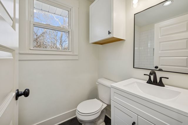 99 Thelma Dr, Mount Juliet, TN 37122