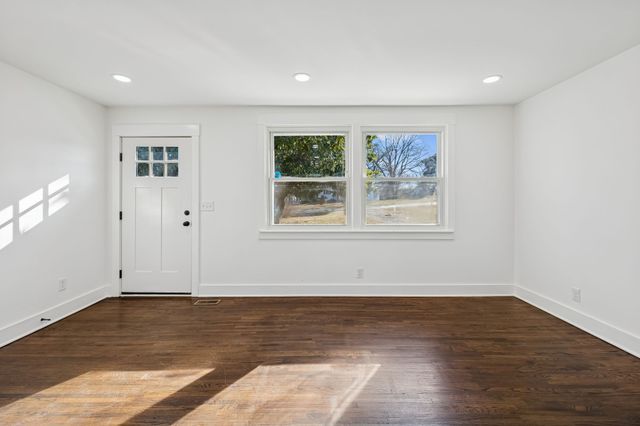 99 Thelma Dr, Mount Juliet, TN 37122