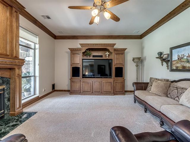 1400 Quail Lake Way, Mustang, OK 73064