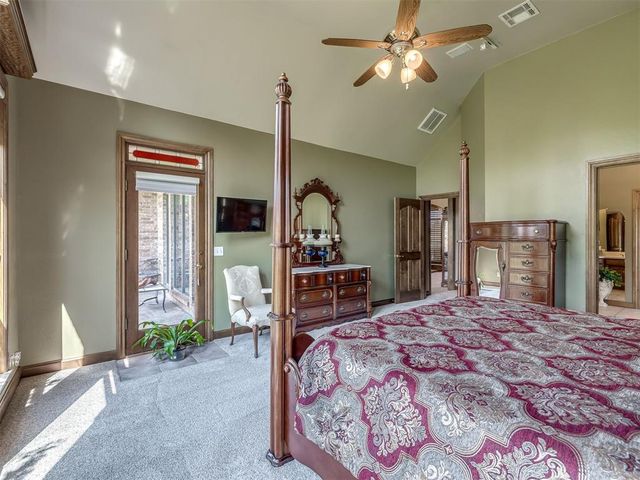 1400 Quail Lake Way, Mustang, OK 73064