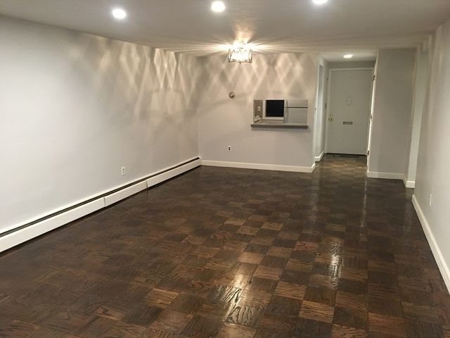 315 Neponset St 66, Norwood, MA 02062