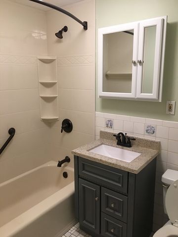 315 Neponset St 66, Norwood, MA 02062