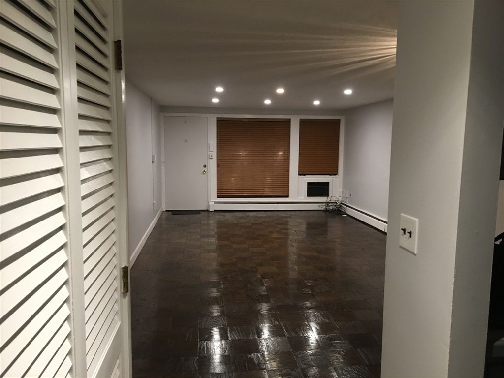 315 Neponset St 66, Norwood, MA 02062