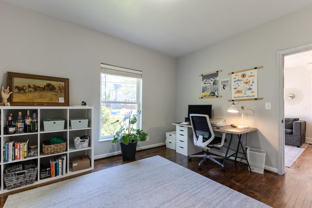 832 Sigsbee Street SE, Grand Rapids, MI 49506