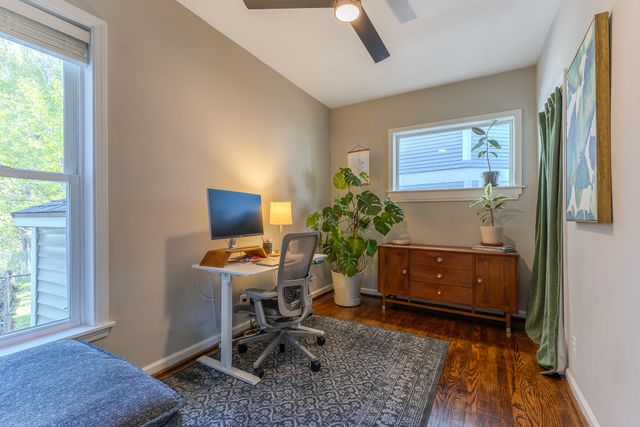 832 Sigsbee Street SE, Grand Rapids, MI 49506